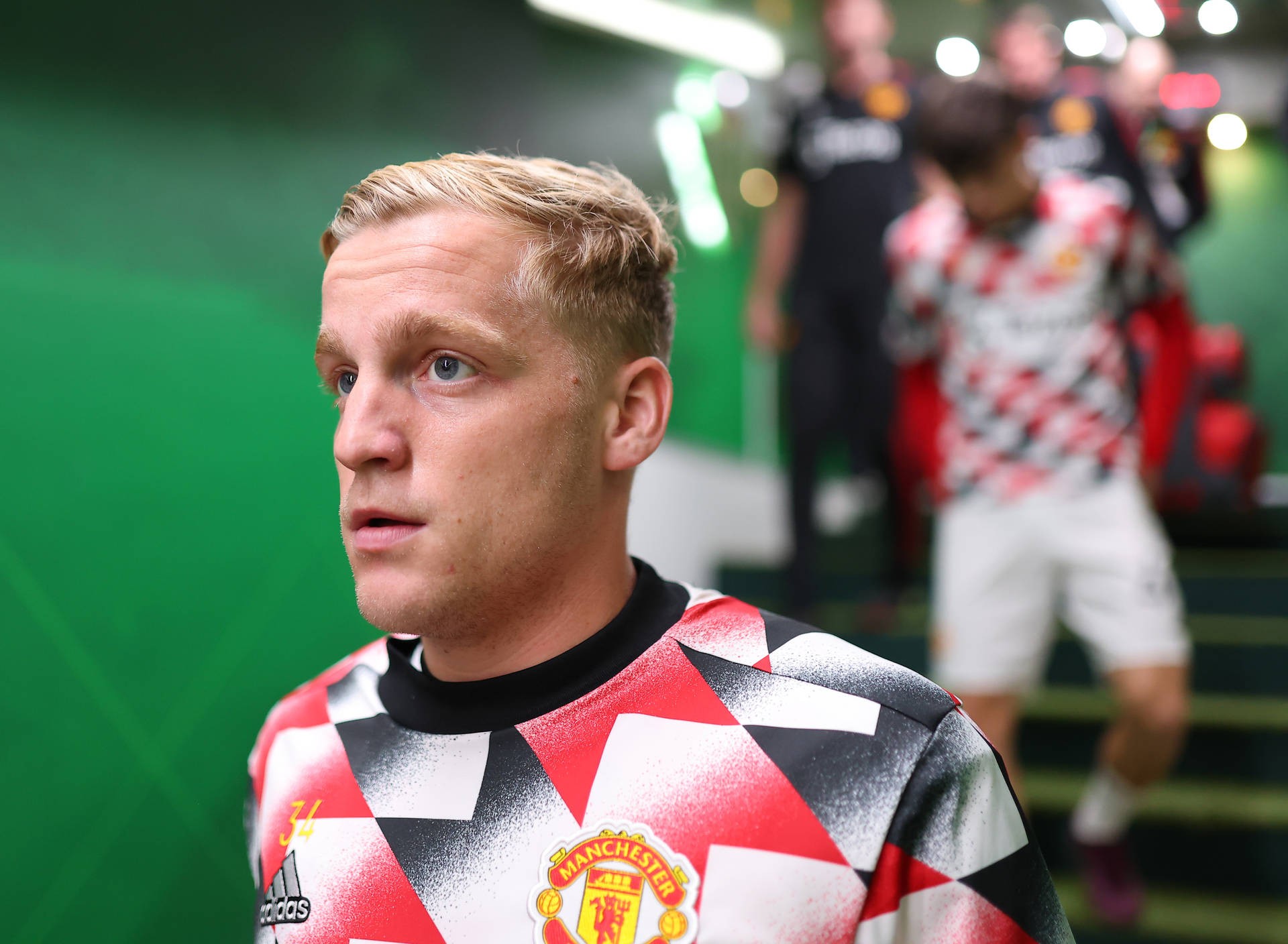 Donny Van De Beek Black Red Manchester Jersey