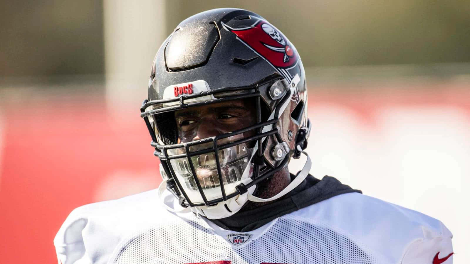 Donovan Smith Buccanners Quarterback Athlete Background