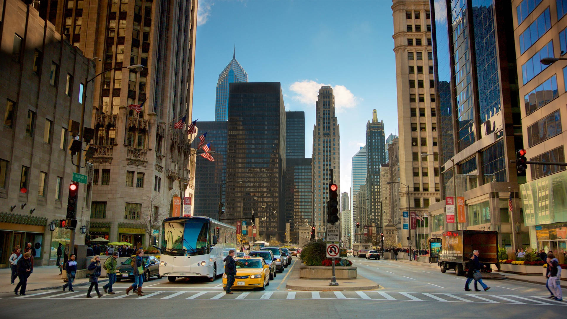 Downtown Chicago In The Daytime Background