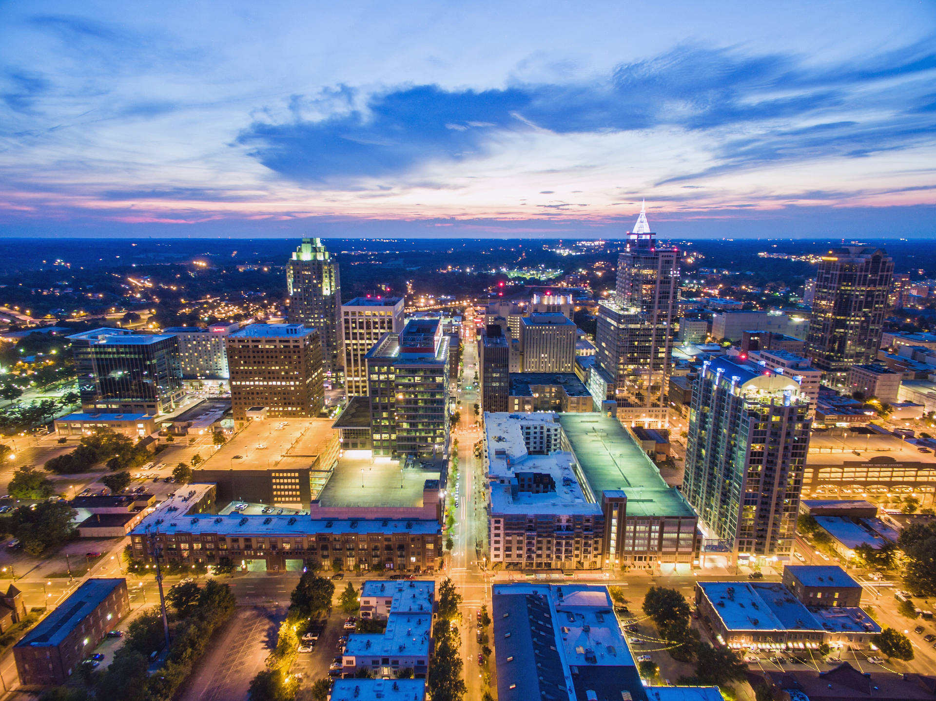 Downtown Raleigh North Carolina At Dusk Background