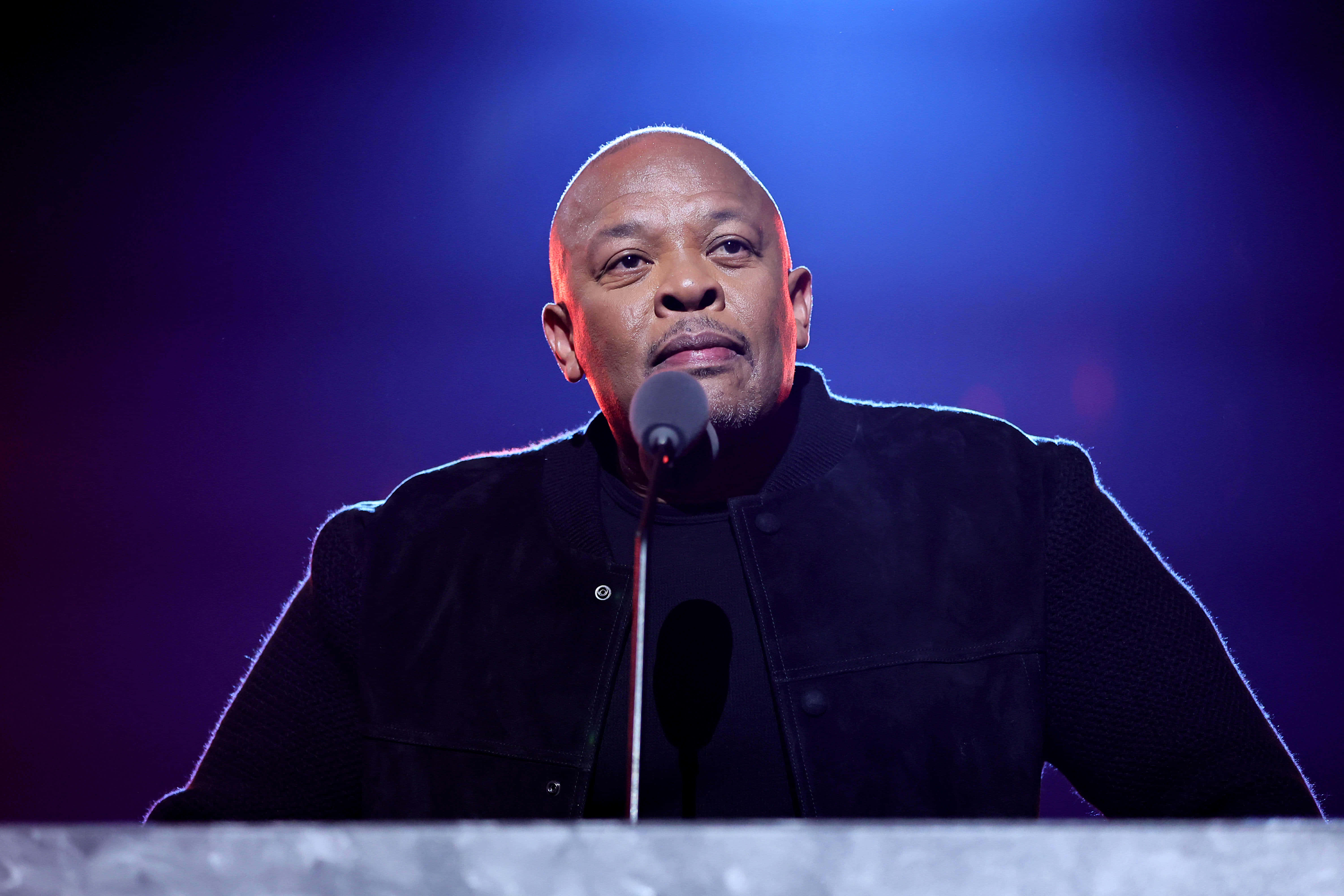 Dr. Dre In Studio, Crafting Beats Background