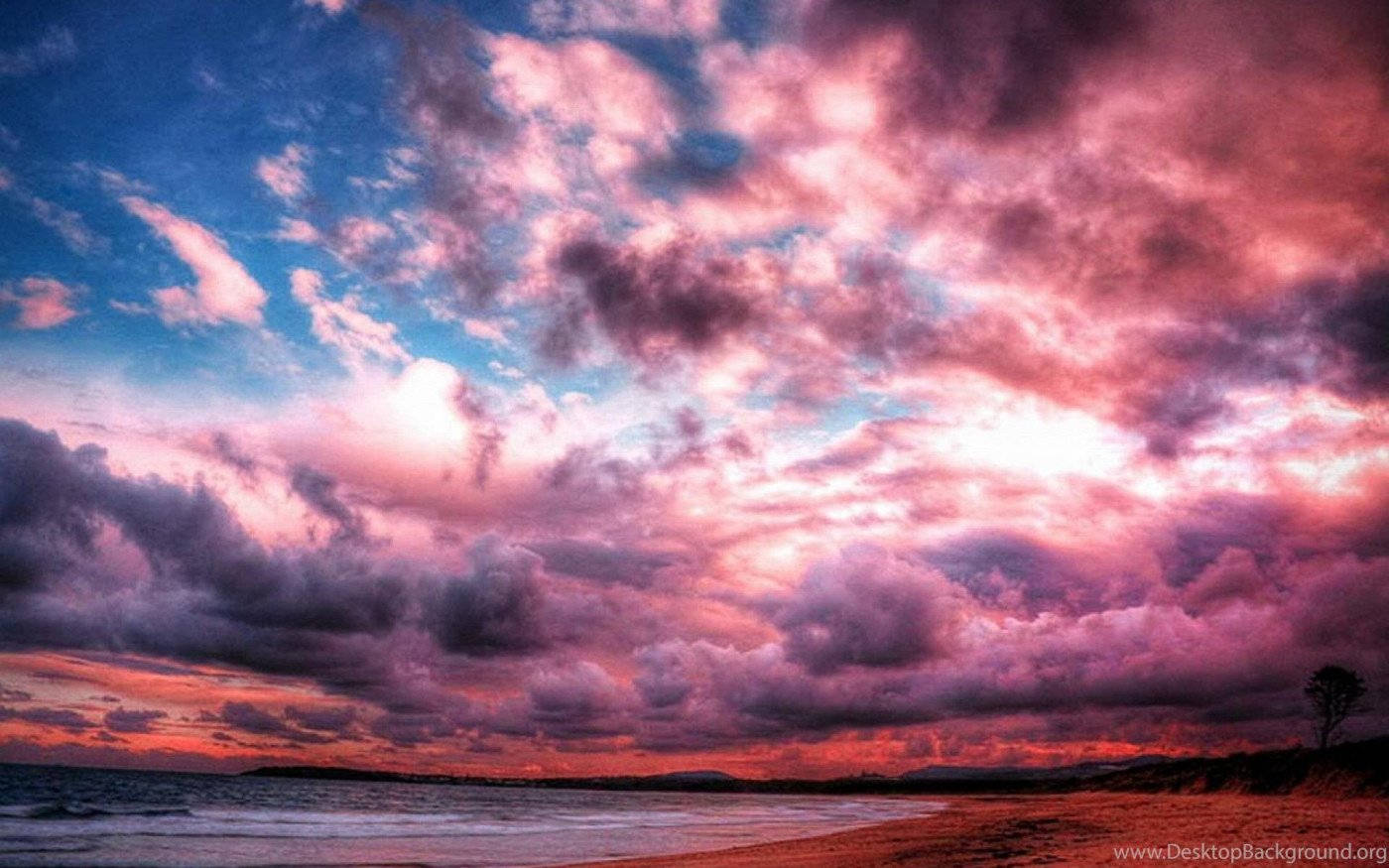 Dramatic Pink Cloud Background