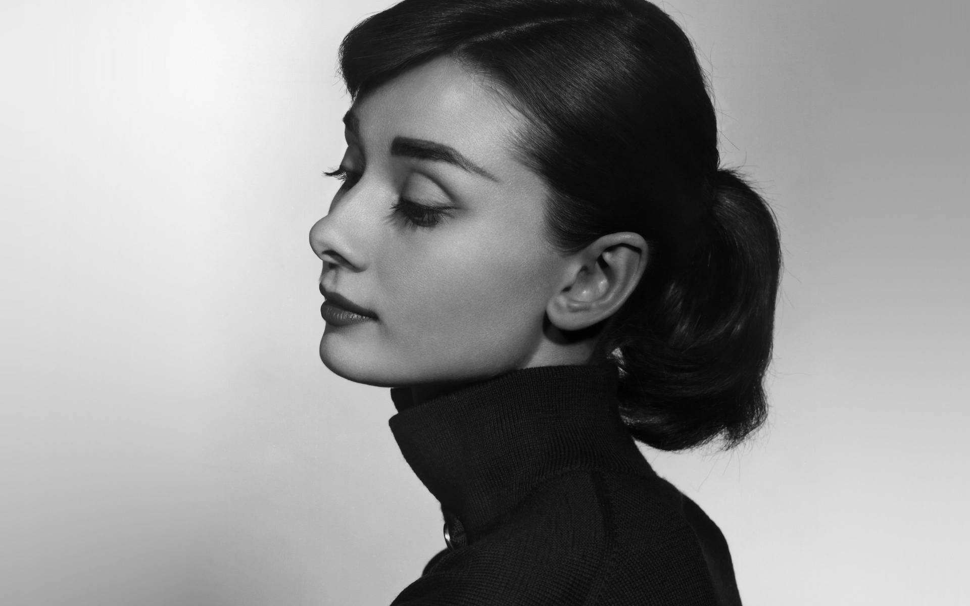 Dramatic Shot Audrey Hepburn Background
