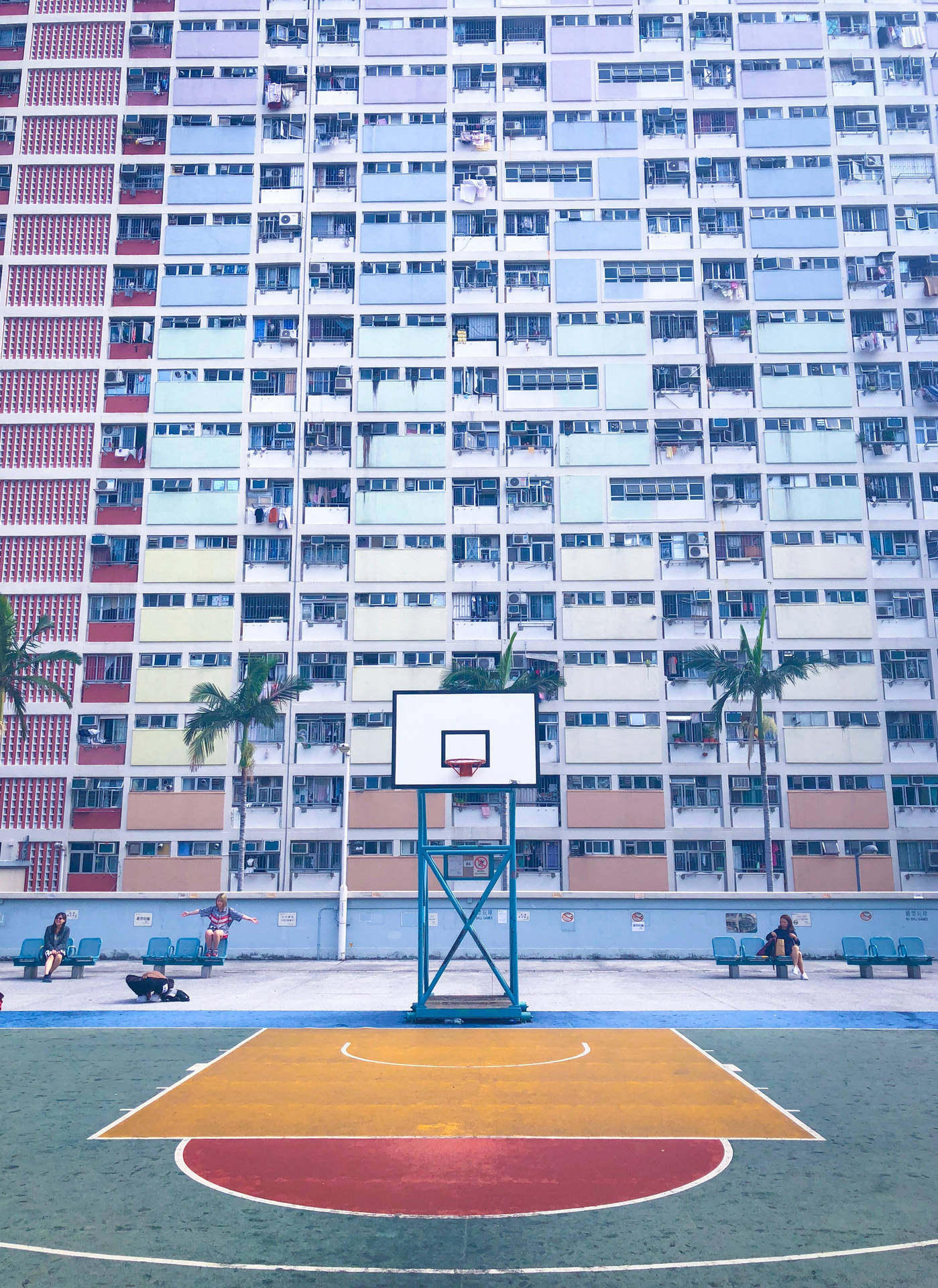 Dream Game Scene: Shooting A 3-pointer In Basketball On Iphone Background