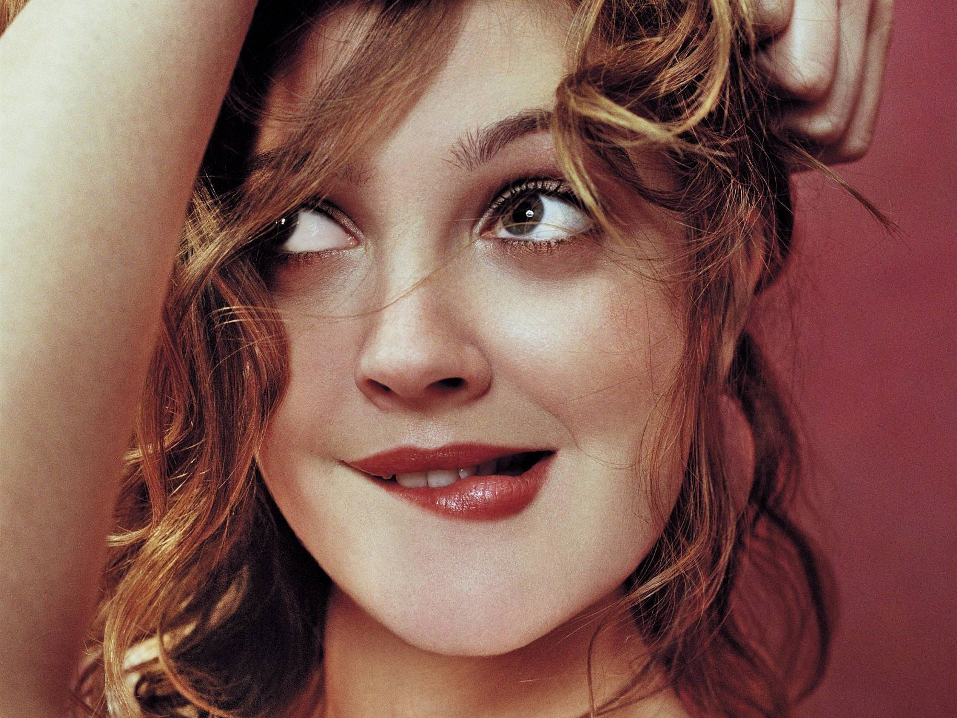 Drew Barrymore Biting Lip Look Background