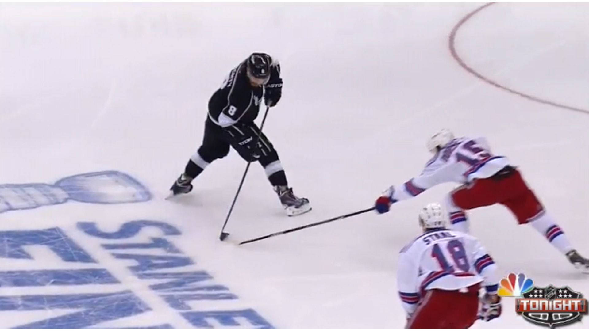 Drew Doughty Playing Against New York Rangers Players Background