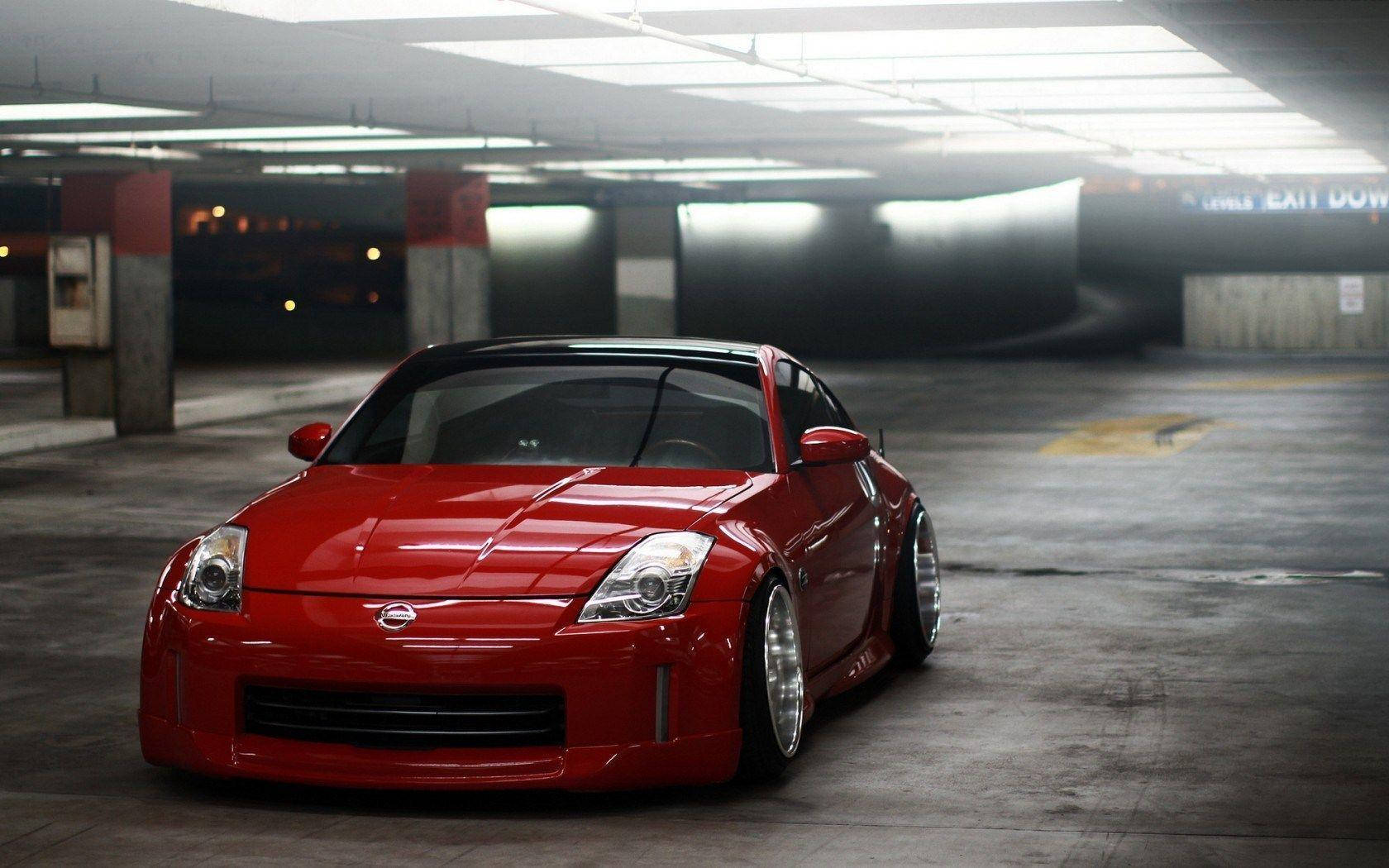 Driving A Nissan 350z -- The Speed Of Life Background