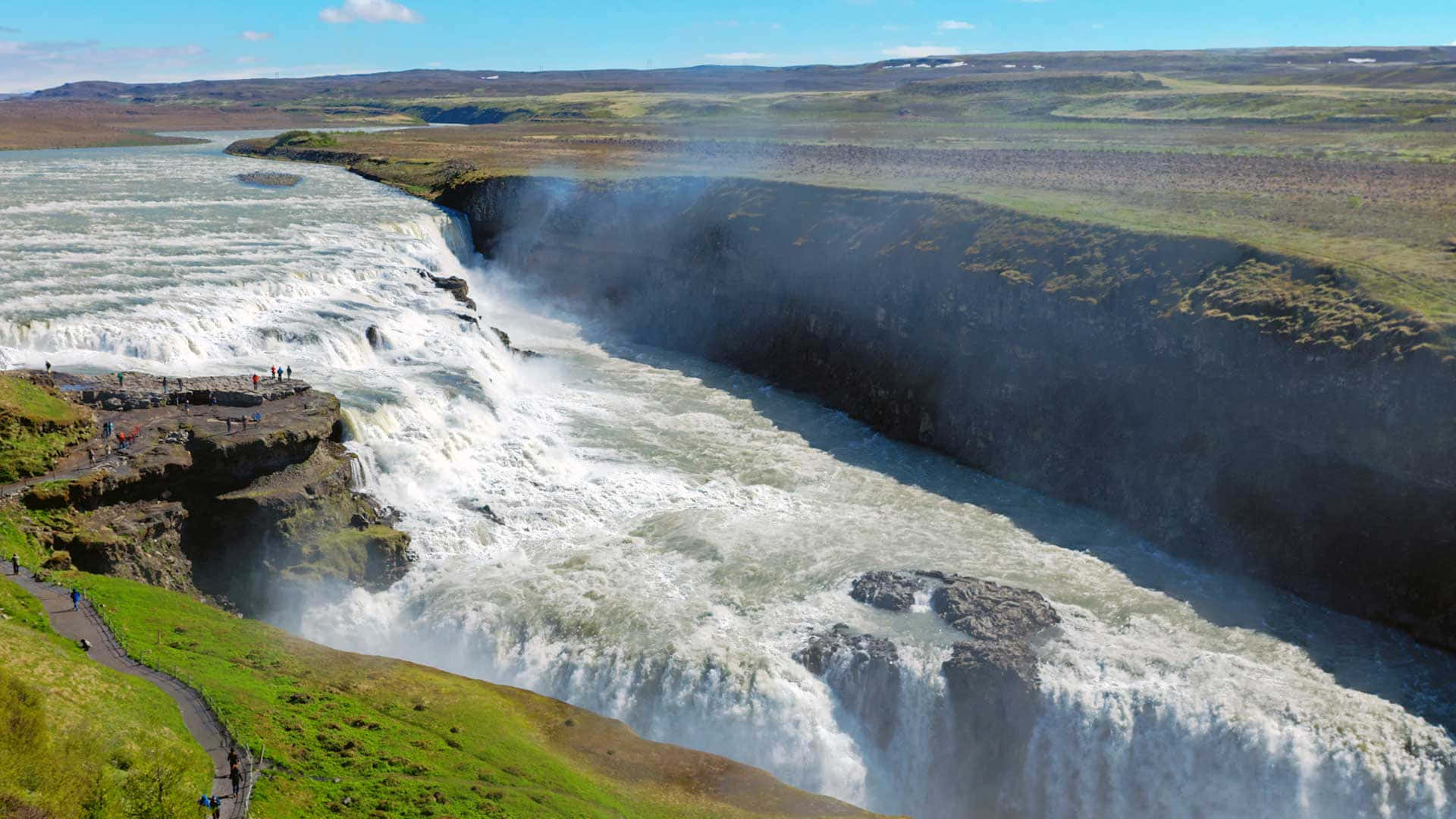 Drizzling Gullfoss Waterfall In Southwest Iceland Background