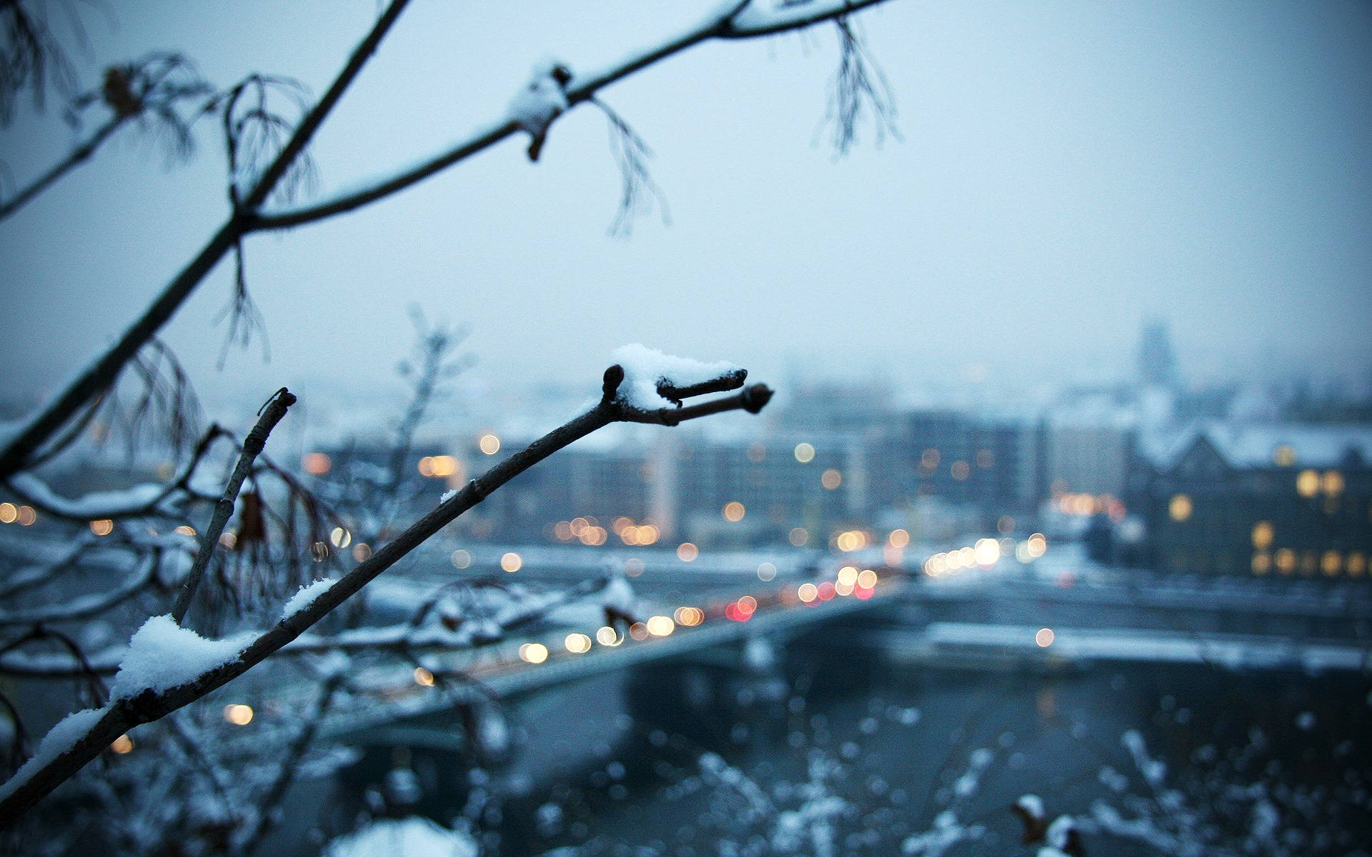 Dslr Blur Snowy City Background