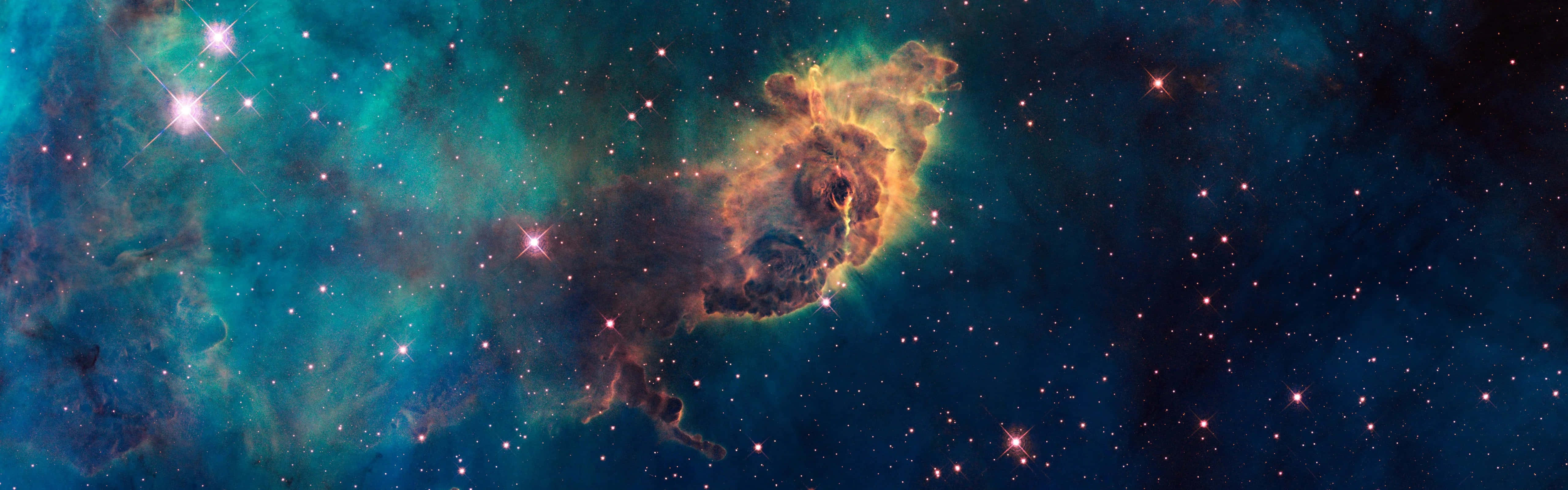 Dual Screen Space Carina Nebula Background
