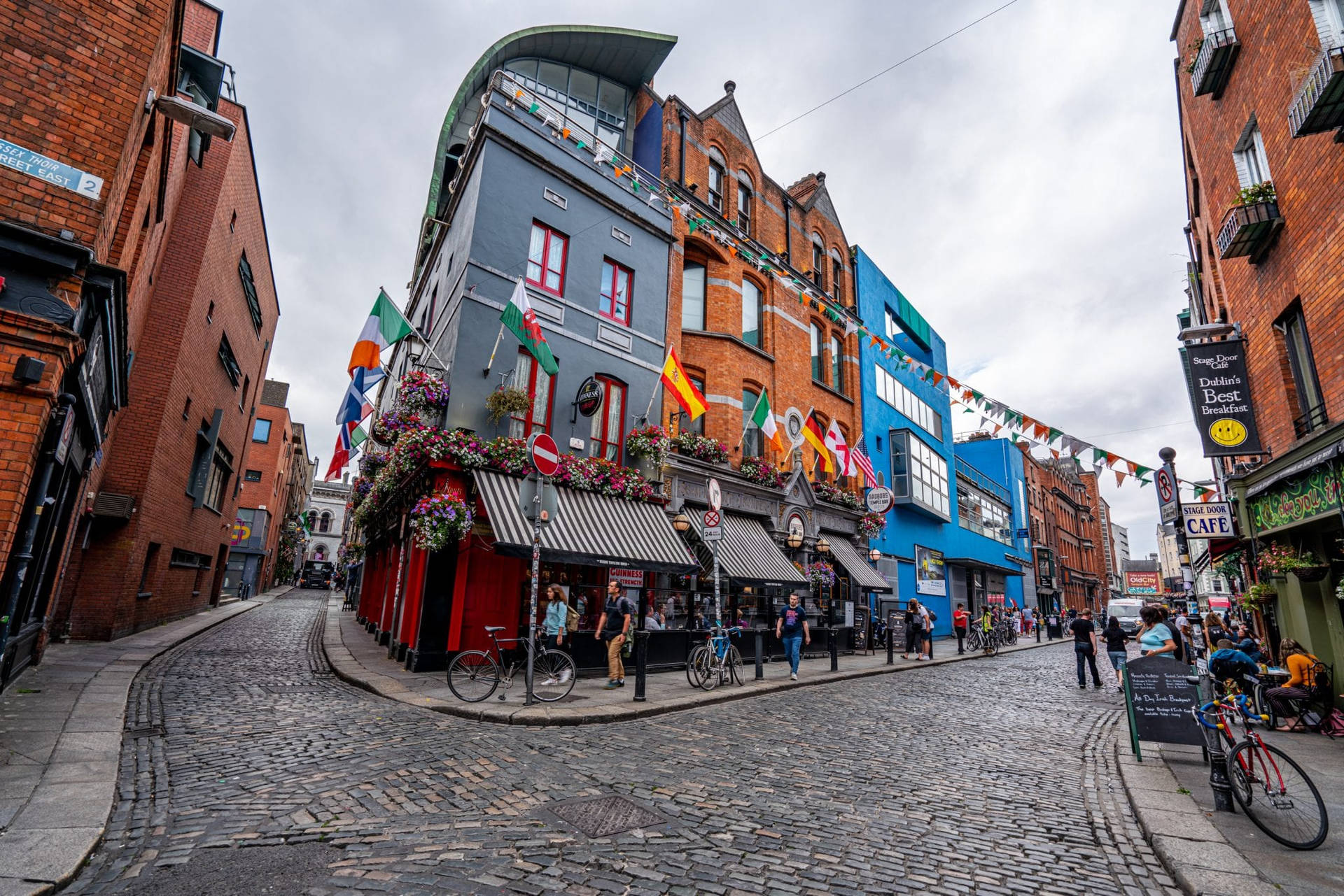 Dublin Cobbled Streets Background