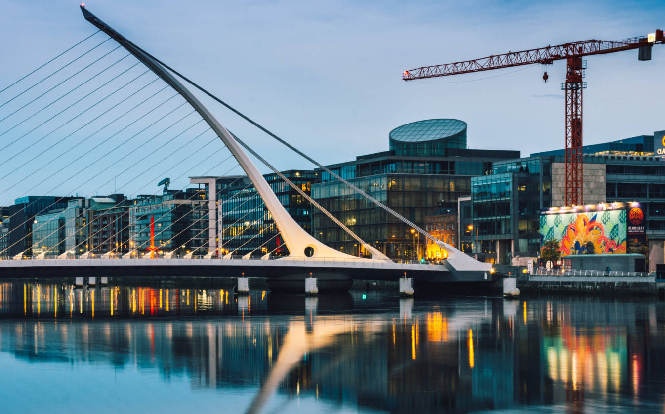 Dublin Harp Bridge Cool Background