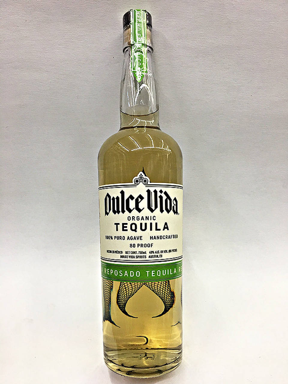 Dulce Vida Reposado Organic Tequila Background