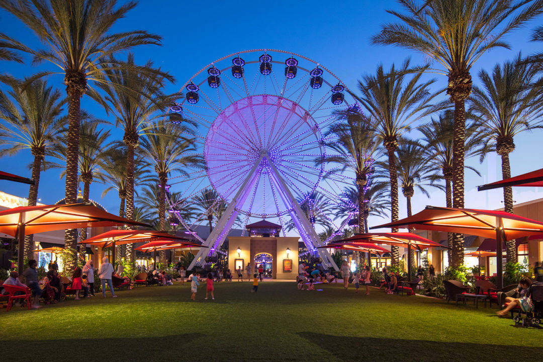 Dusk At Irvine Spectrum Center Background