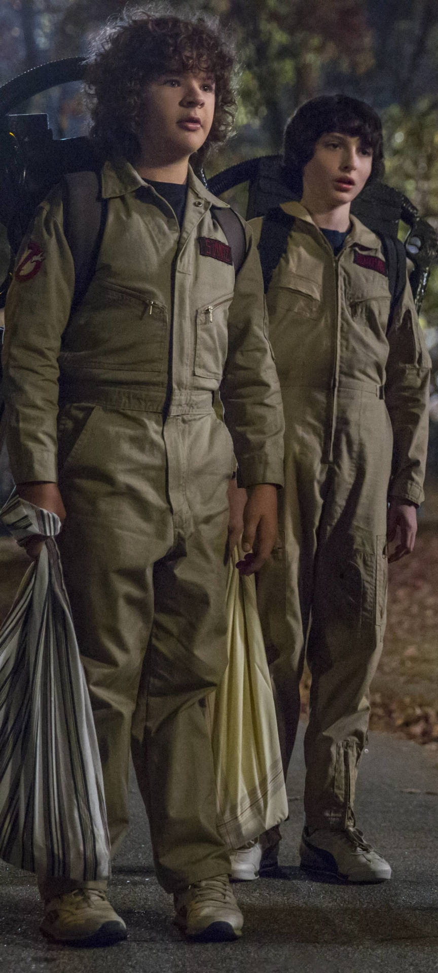 Dustin And Mike Ghostbusters Stranger Things