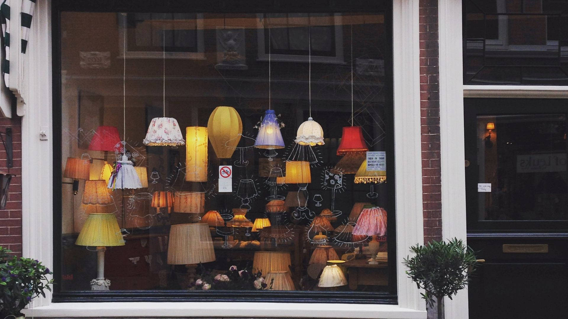 Dutch Shop Lamp Building