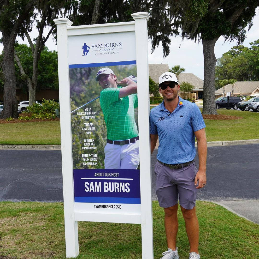 Dynamic Swing - Sam Burns At The Landings Club Background