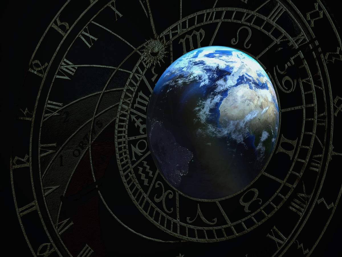 Earth Horoscope Wheel Chart Background
