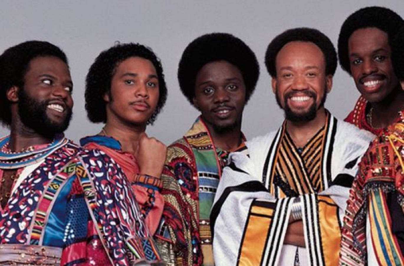 Earth, Wind And Fire In Tribal Suit Background