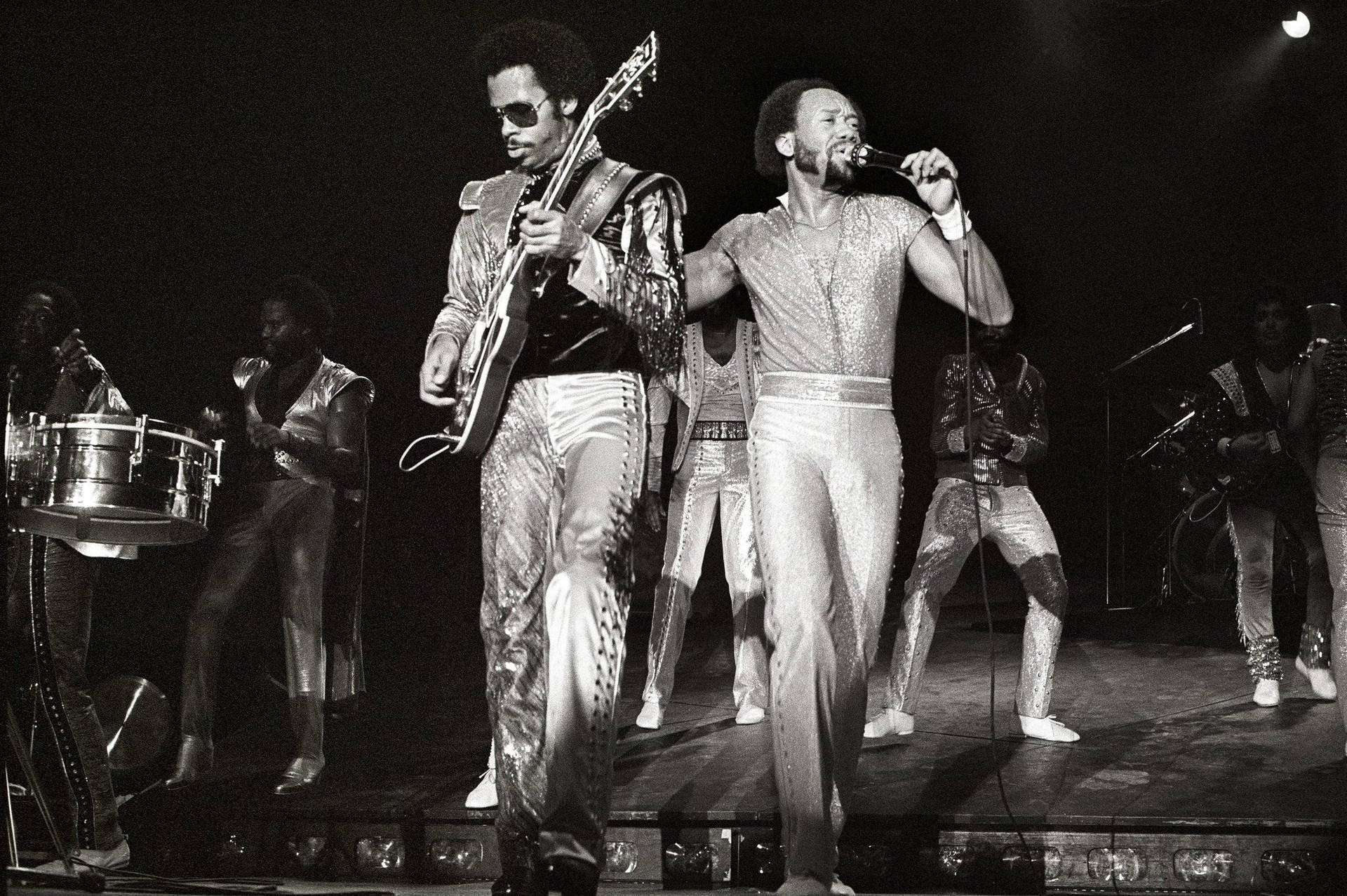 Earth, Wind And Fire Johnny & Maurice Background