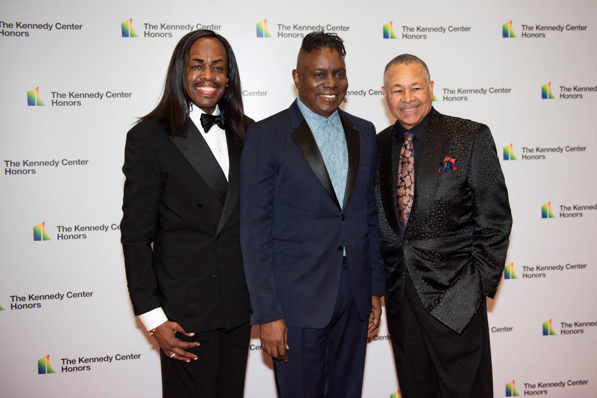 Earth, Wind And Fire Member In Event Background