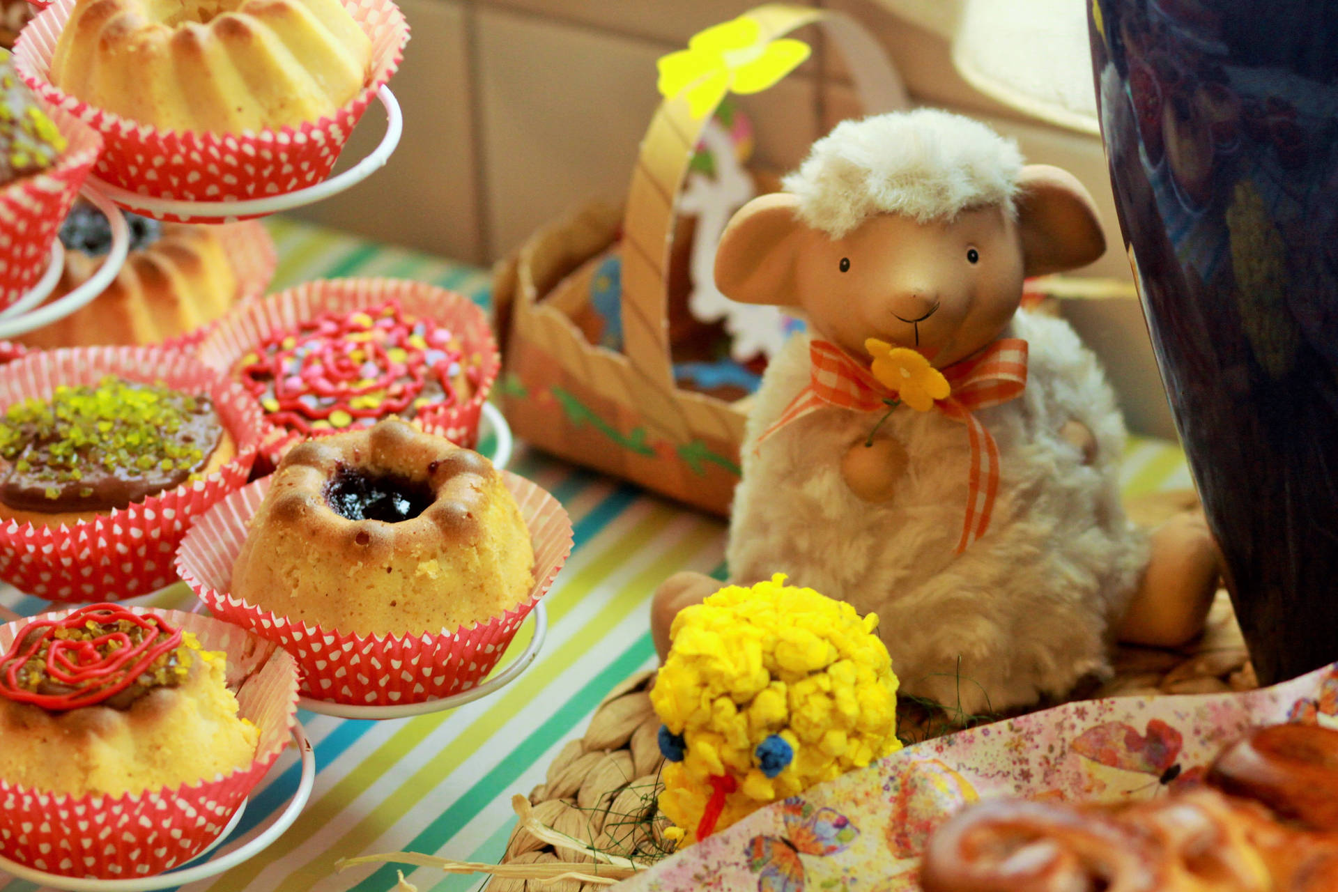 Easter Lamb And Cakes Background