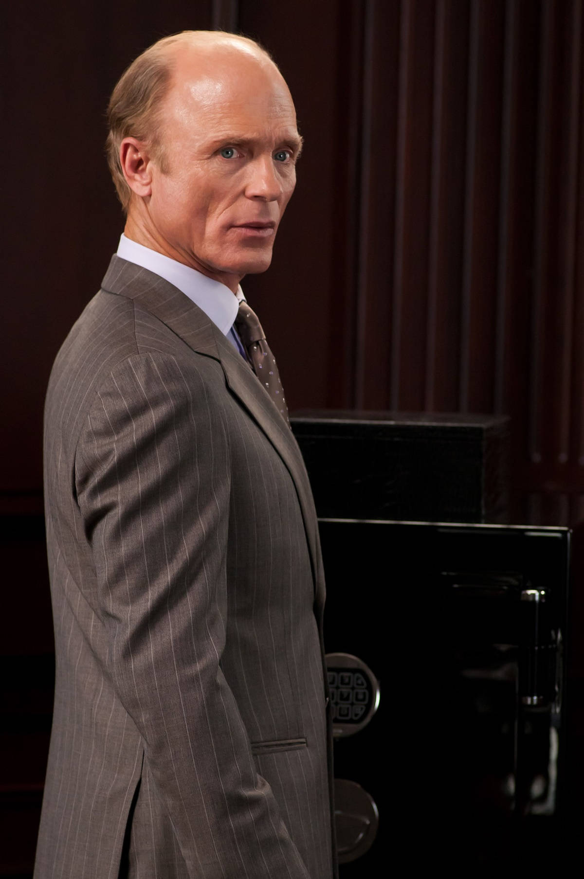 Ed Harris As Mitch Wilkinson Background