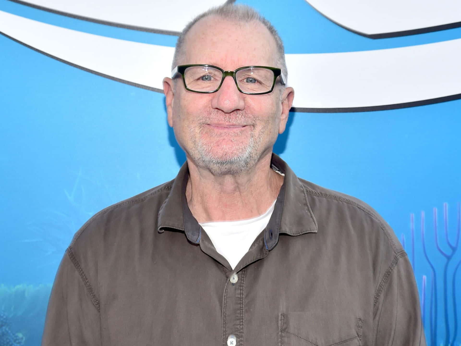 Ed O'neill 2048 X 1536