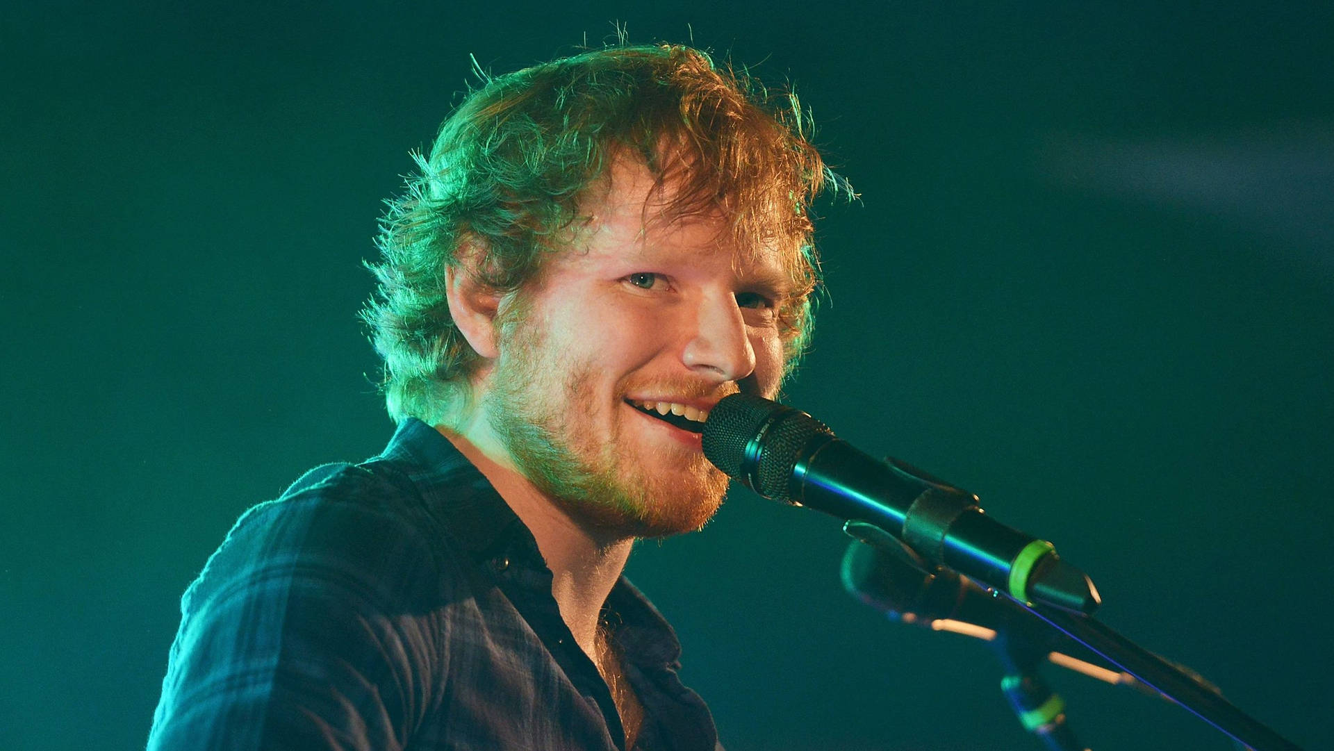 Ed Sheeran - Award-winning Singer-songwriter Background