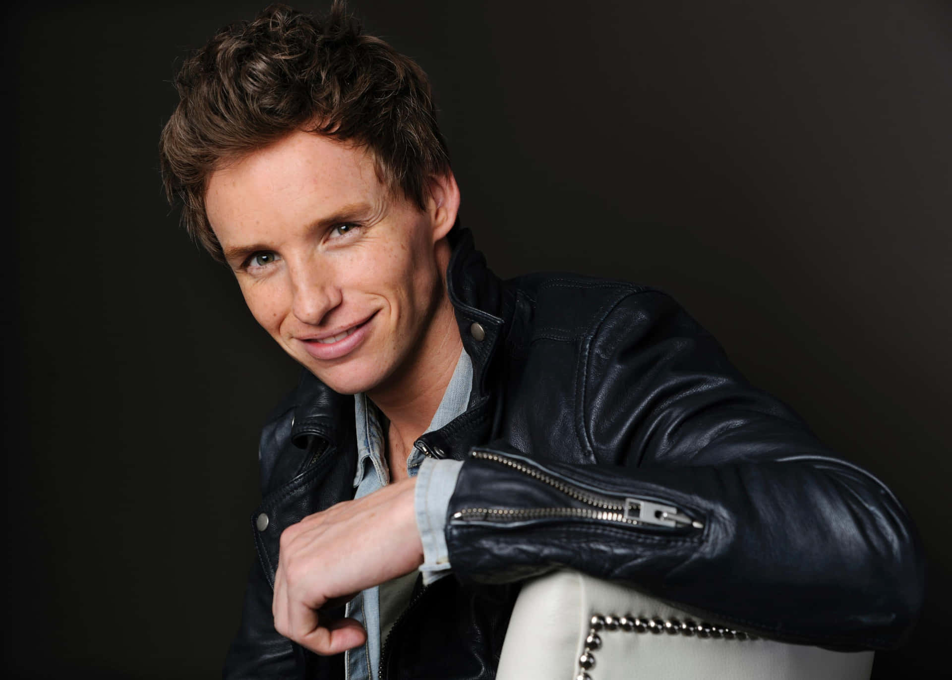 Eddie Redmayne At A Film Premiere In A Navy Blue Suit