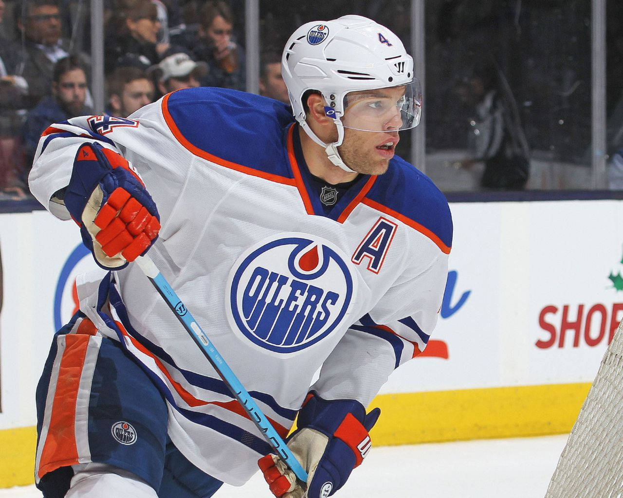 Edmonton Oilers Player Taylor Hall Background