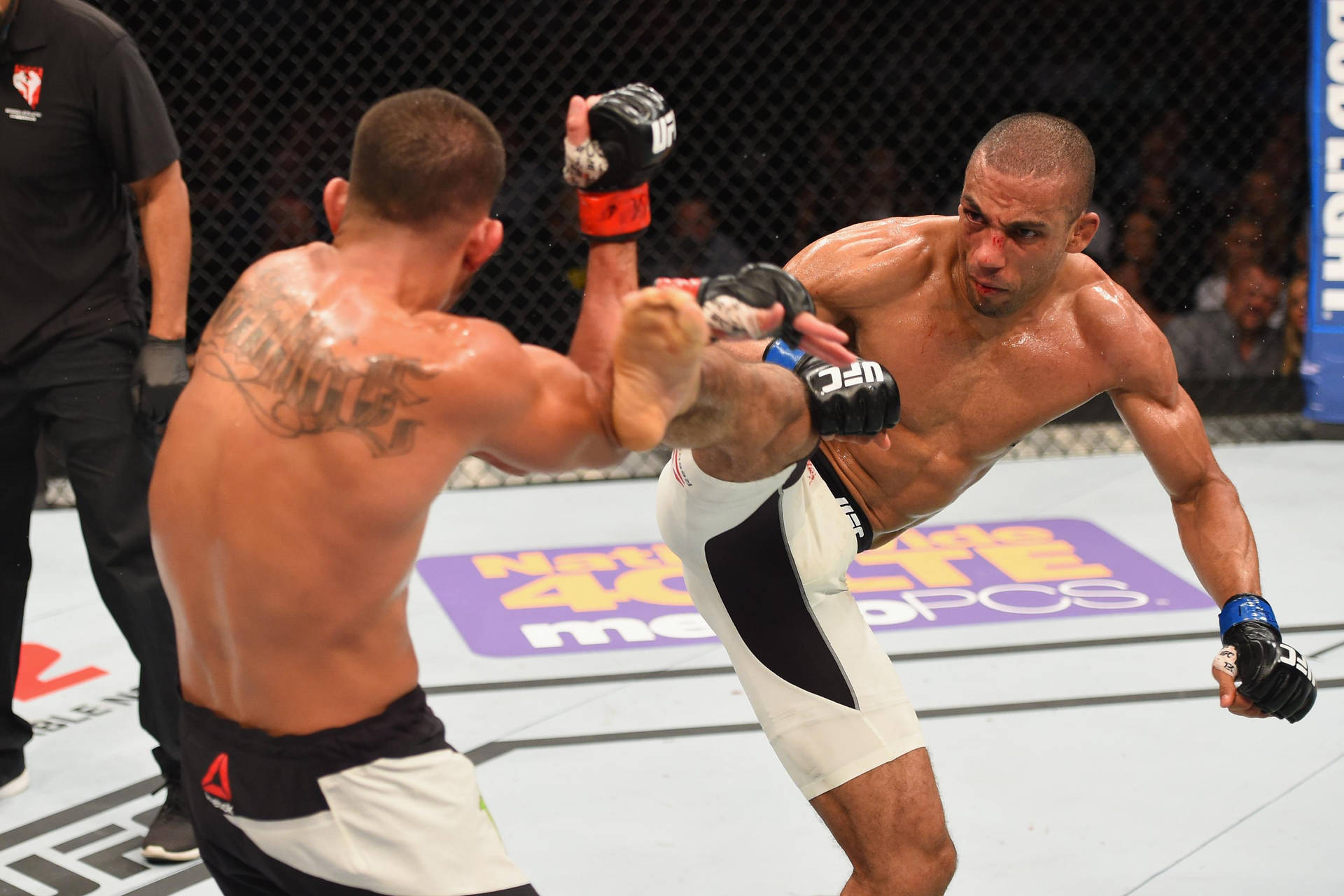 Edson Barboza Vs Anthony Pettis Background