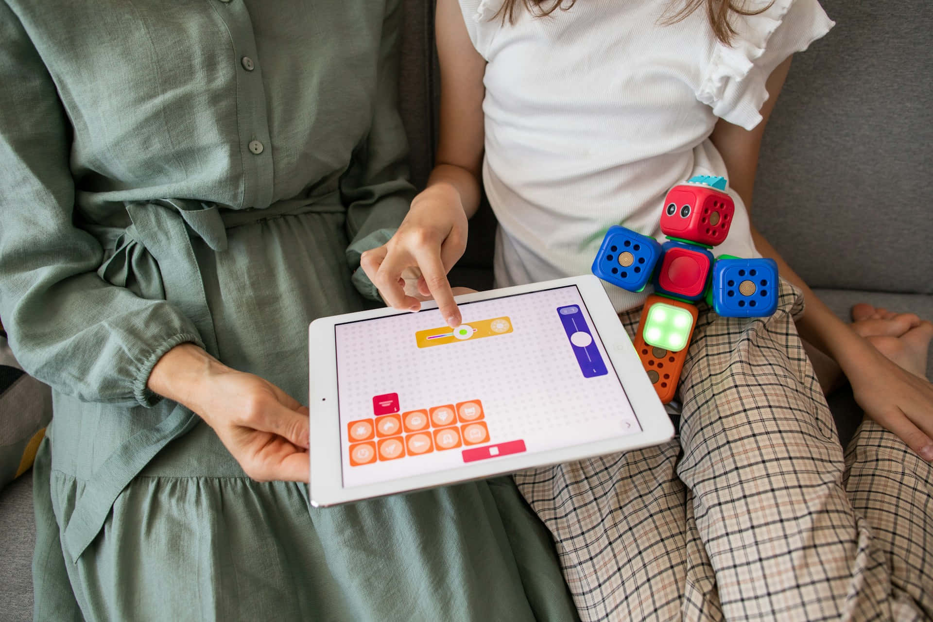 Educational Tablet Game With Dice Toys