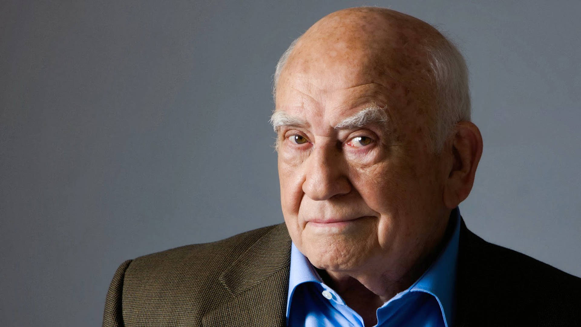 Edward Asner On Dark Gray Background Background