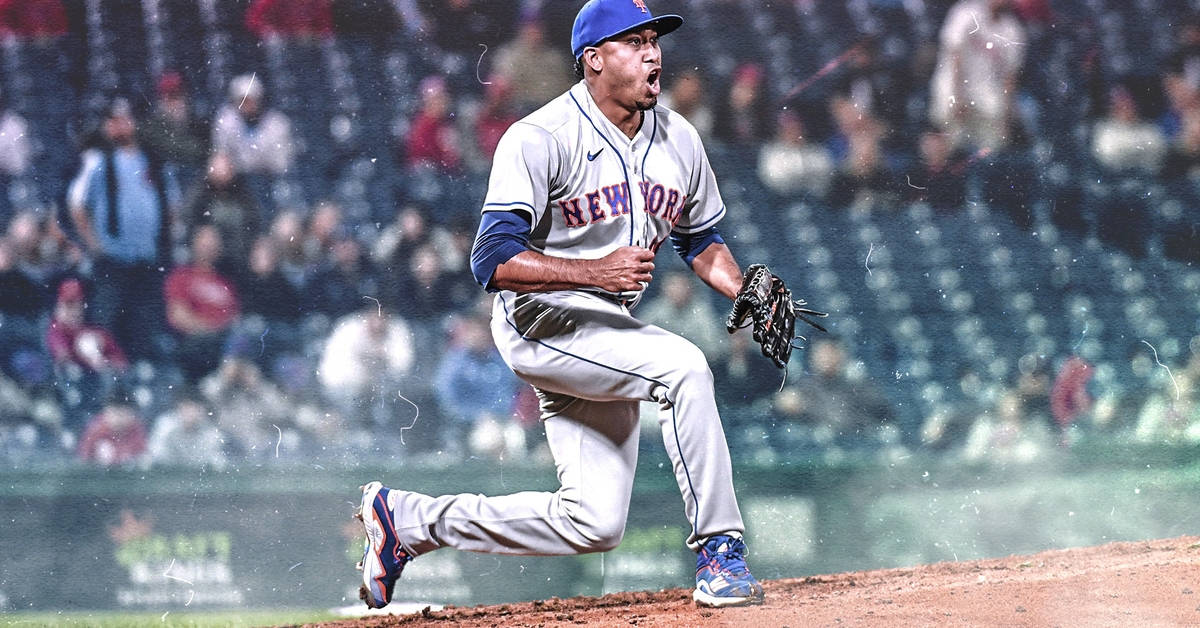 Edwin Diaz On Dusty Baseball Field Background