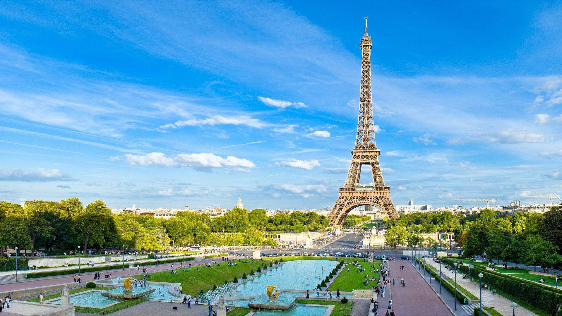 Eiffel Tower Bright Photo Shot Background