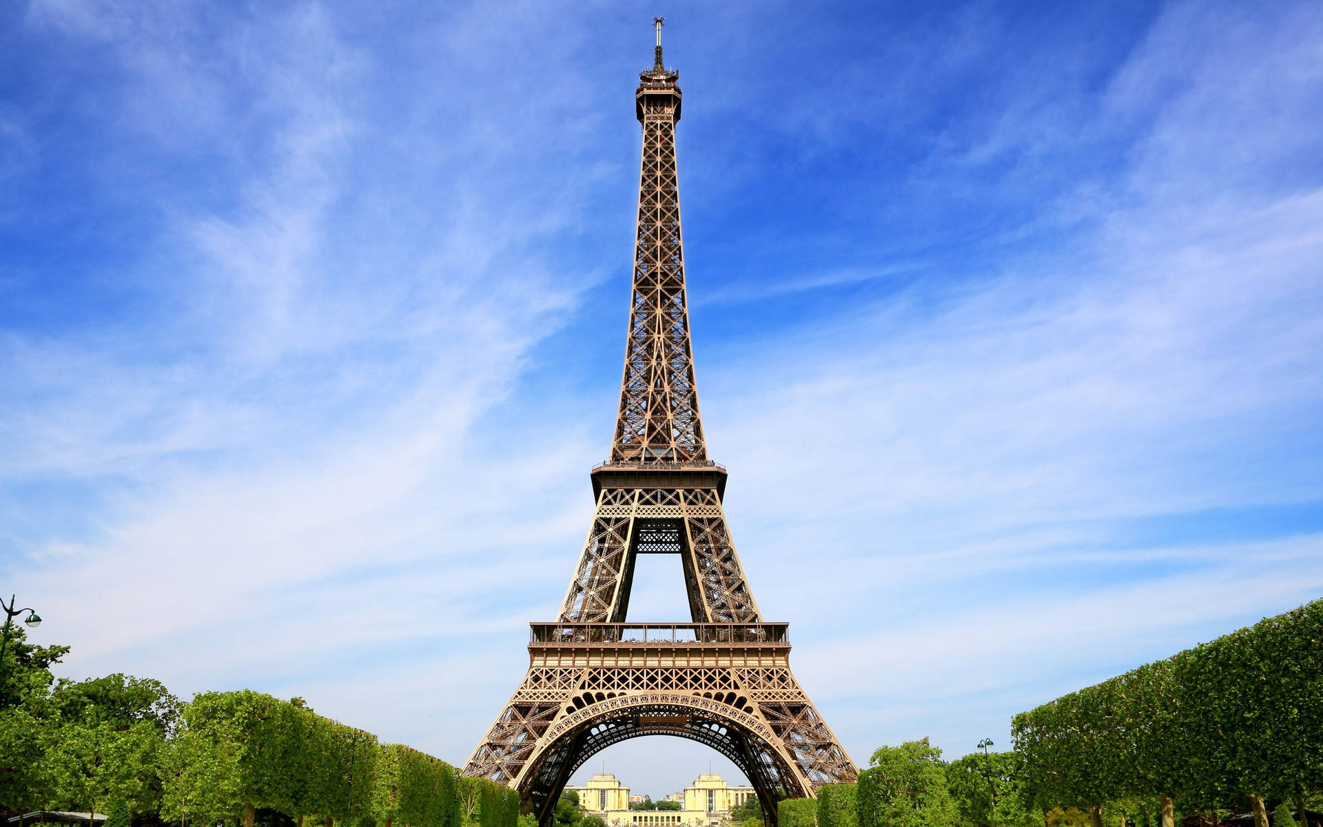 Eiffel Tower With Clear Sky