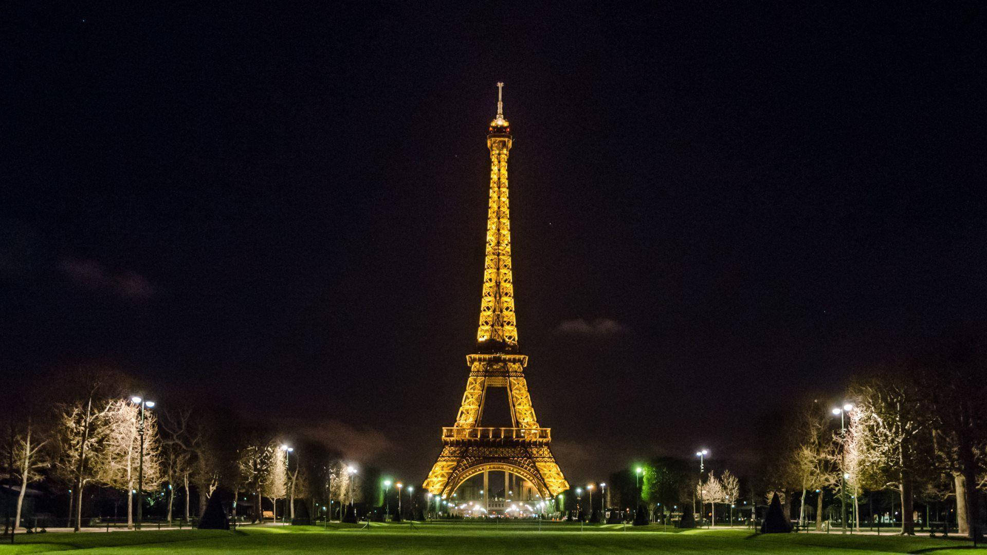 Eiffel Tower Yellow Lights Background