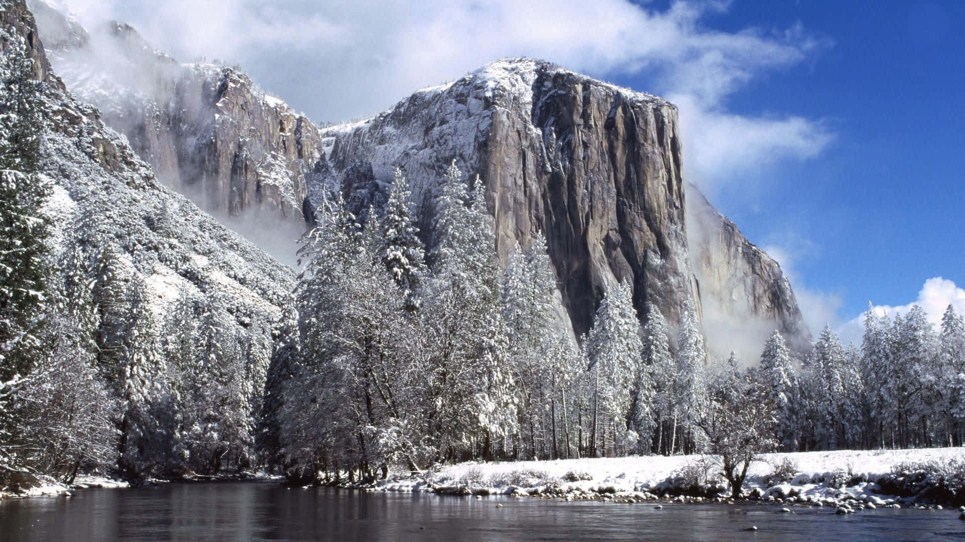 El Capitan Snowy Rocky Mountain Background