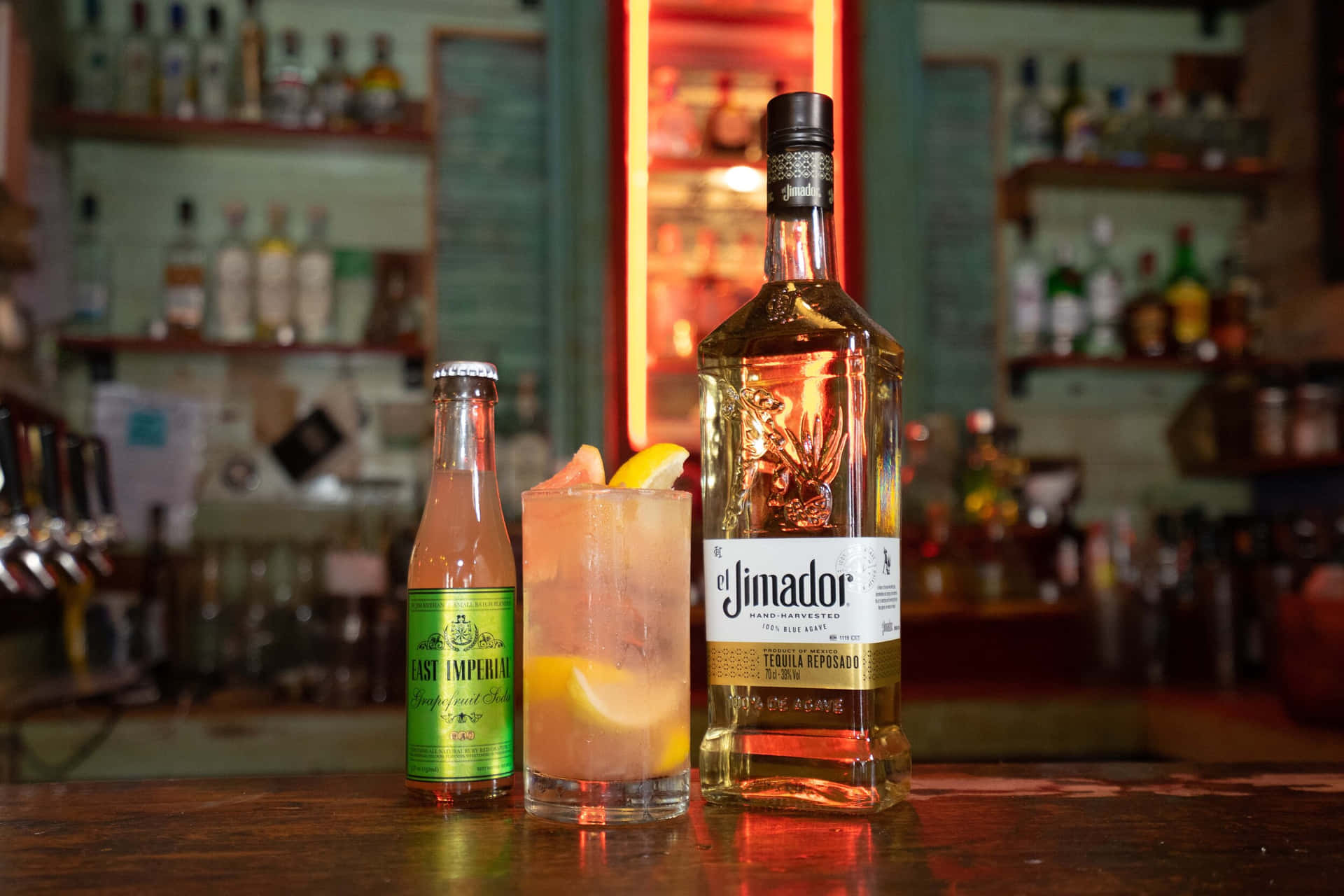 El Jimador Reposado Tequila Grapefruit Soda Mix Cocktail