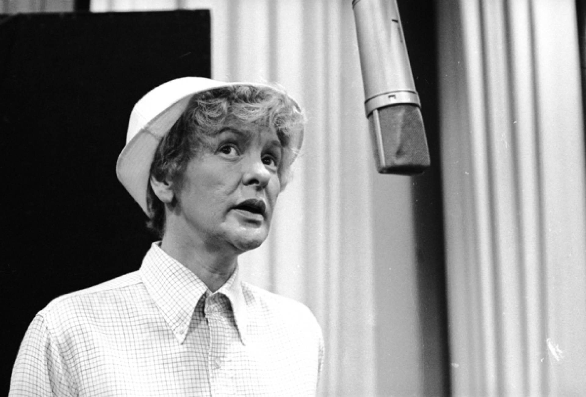 Elaine Stritch Acting Scene In Forbidden Broadway