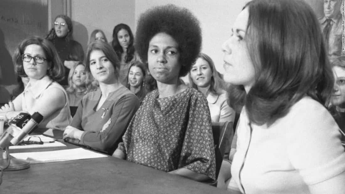 Eleanor Holmes Norton Having A Meeting With Ladies