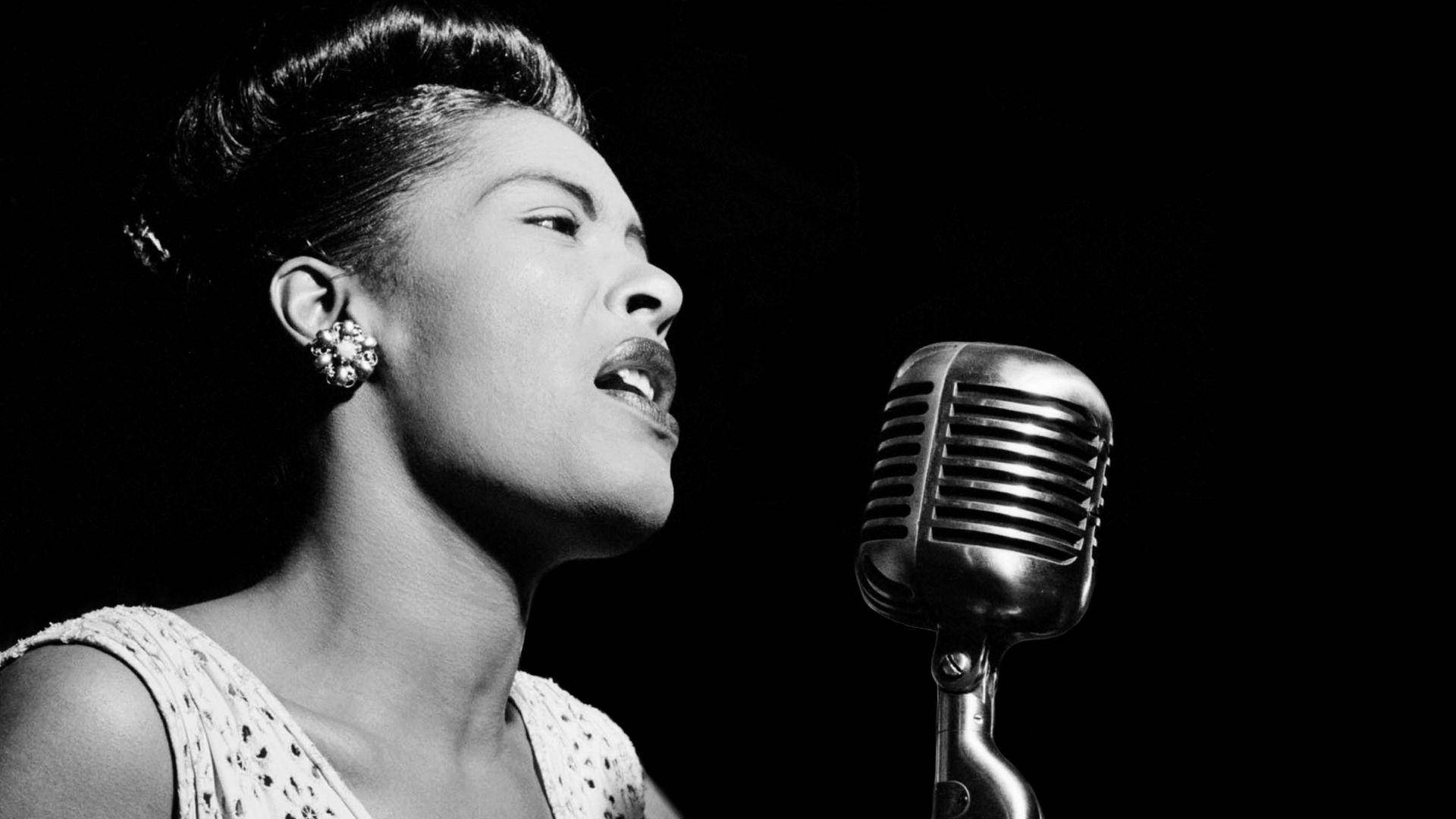 Elegant Billie Holiday Live Performance Background