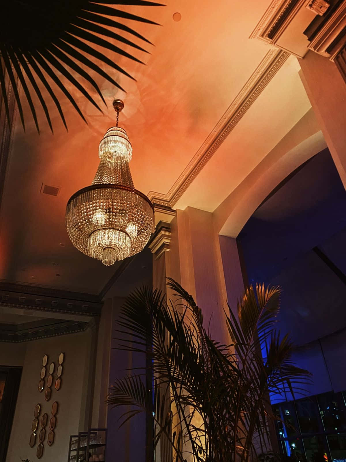 Elegant Chandelier Evening Ambiance