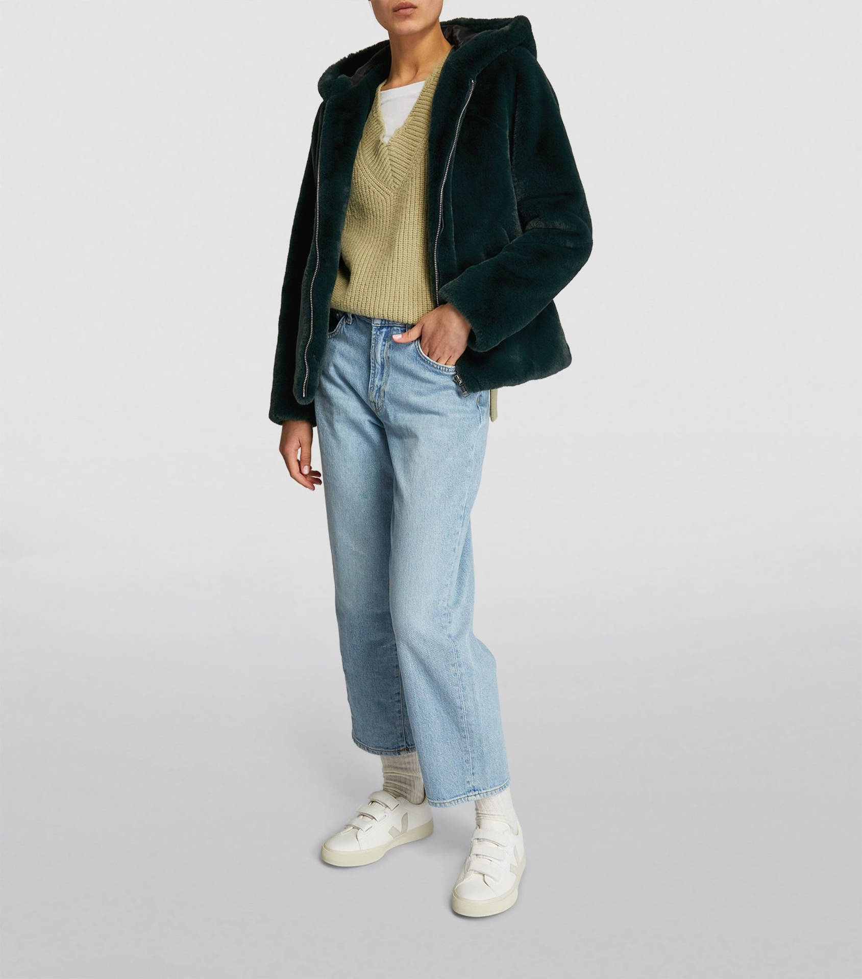 Elegant Claudie Pierlot Green Velvet Jacket Background