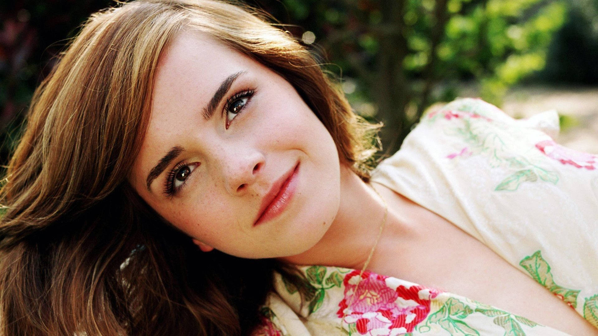 Elegant Emma Watson In High Definition Background