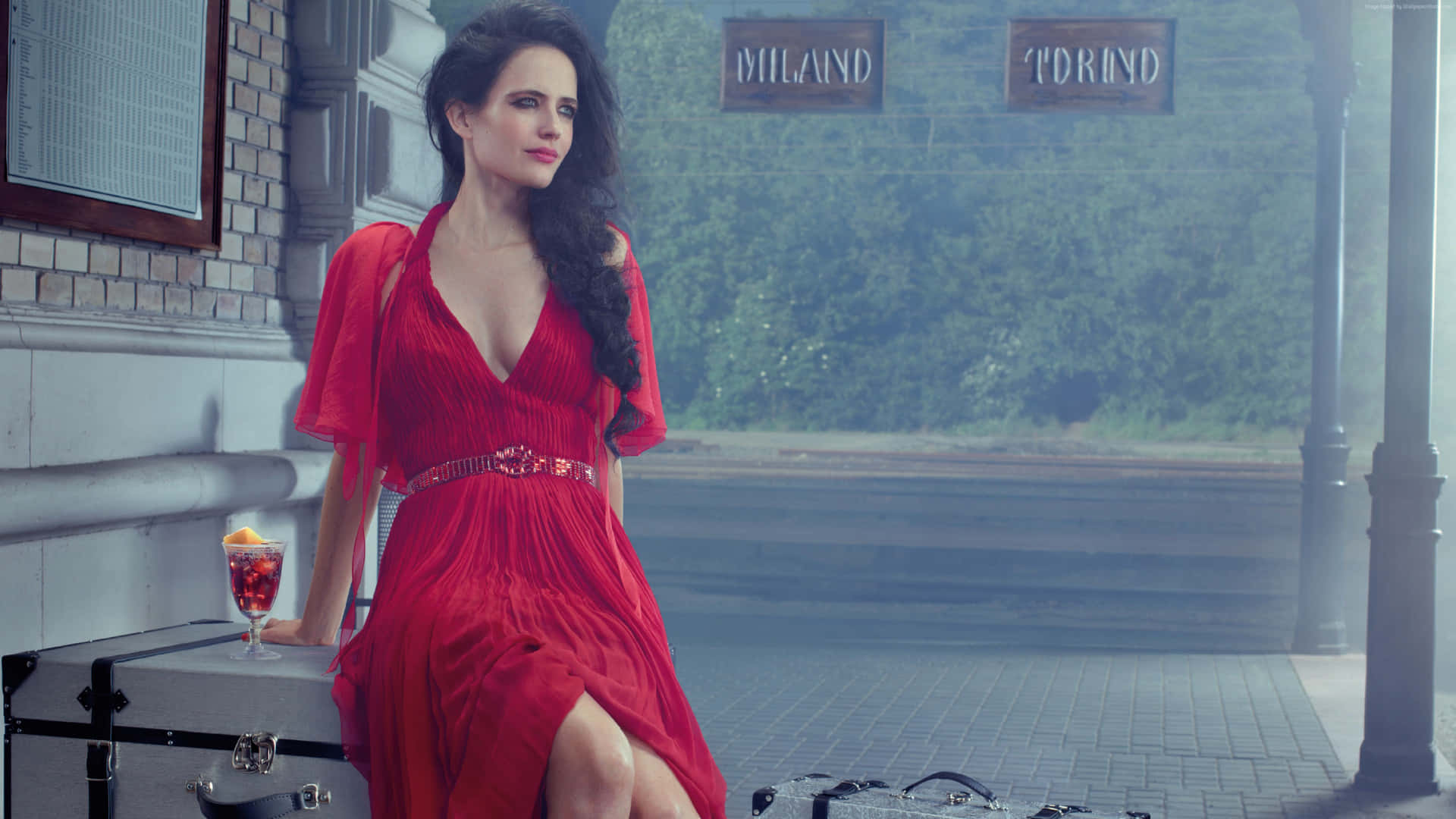 Elegant Eva Green Posing In A Photoshoot