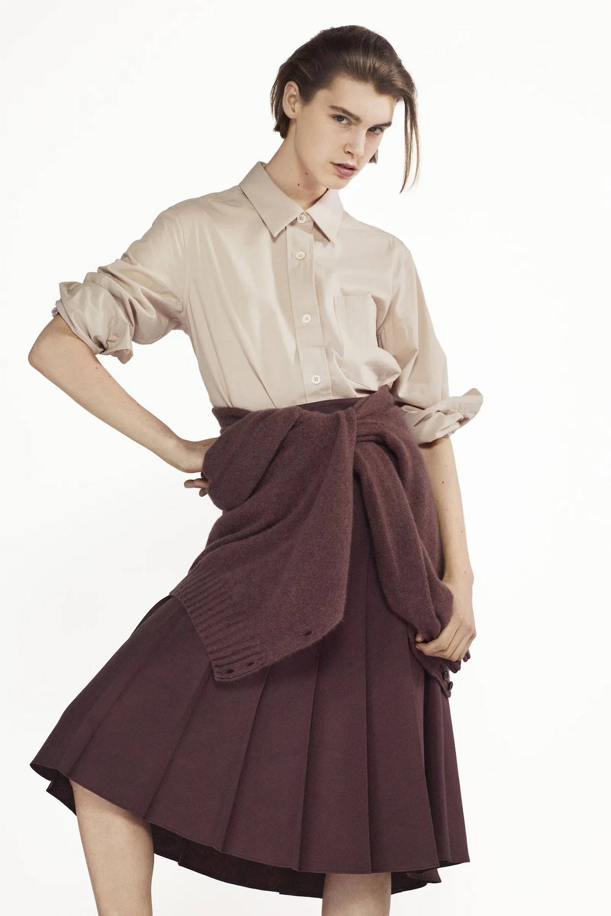 Elegant Margaret Howell Beige Polo And Brown Skirt Ensemble Background