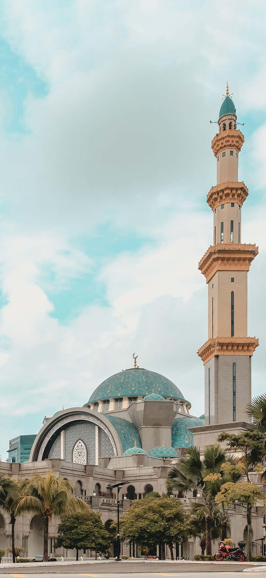 Elegant_ Mosque_with_ Towering_ Minaret Background