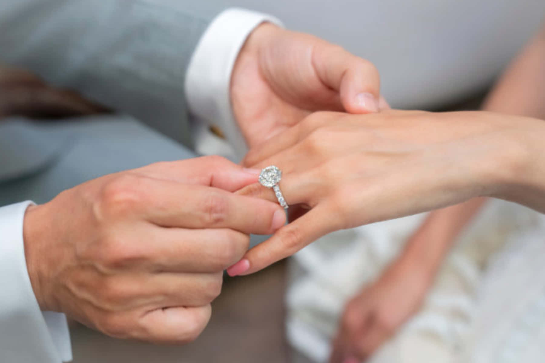 Elegant Simple Silver Engagement Ring Background